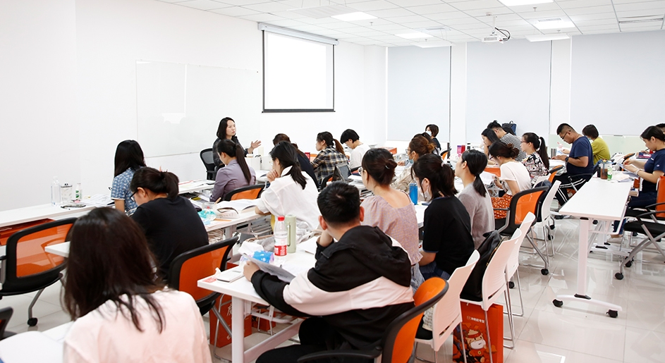 郑州高顿教育(郑州象湖校区)”